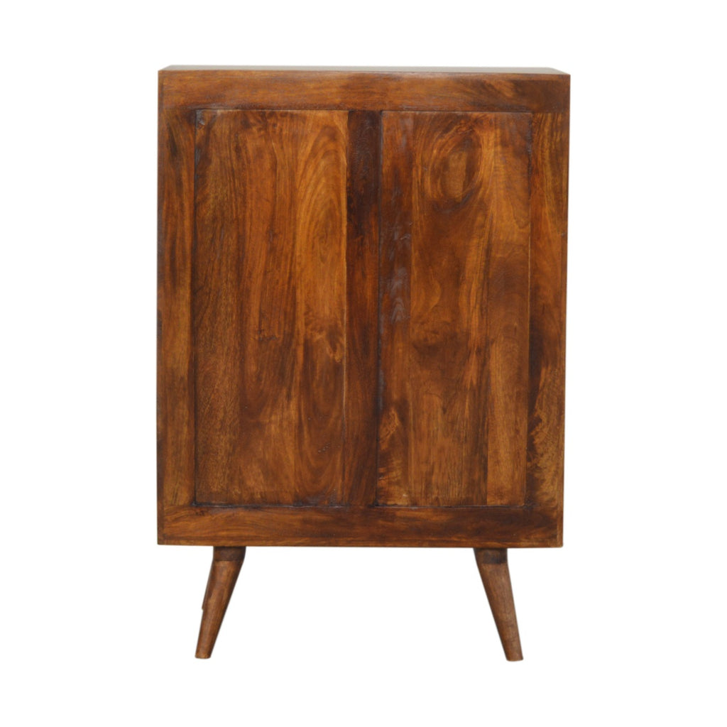 Armoire abstraite incrustée de châtaignier