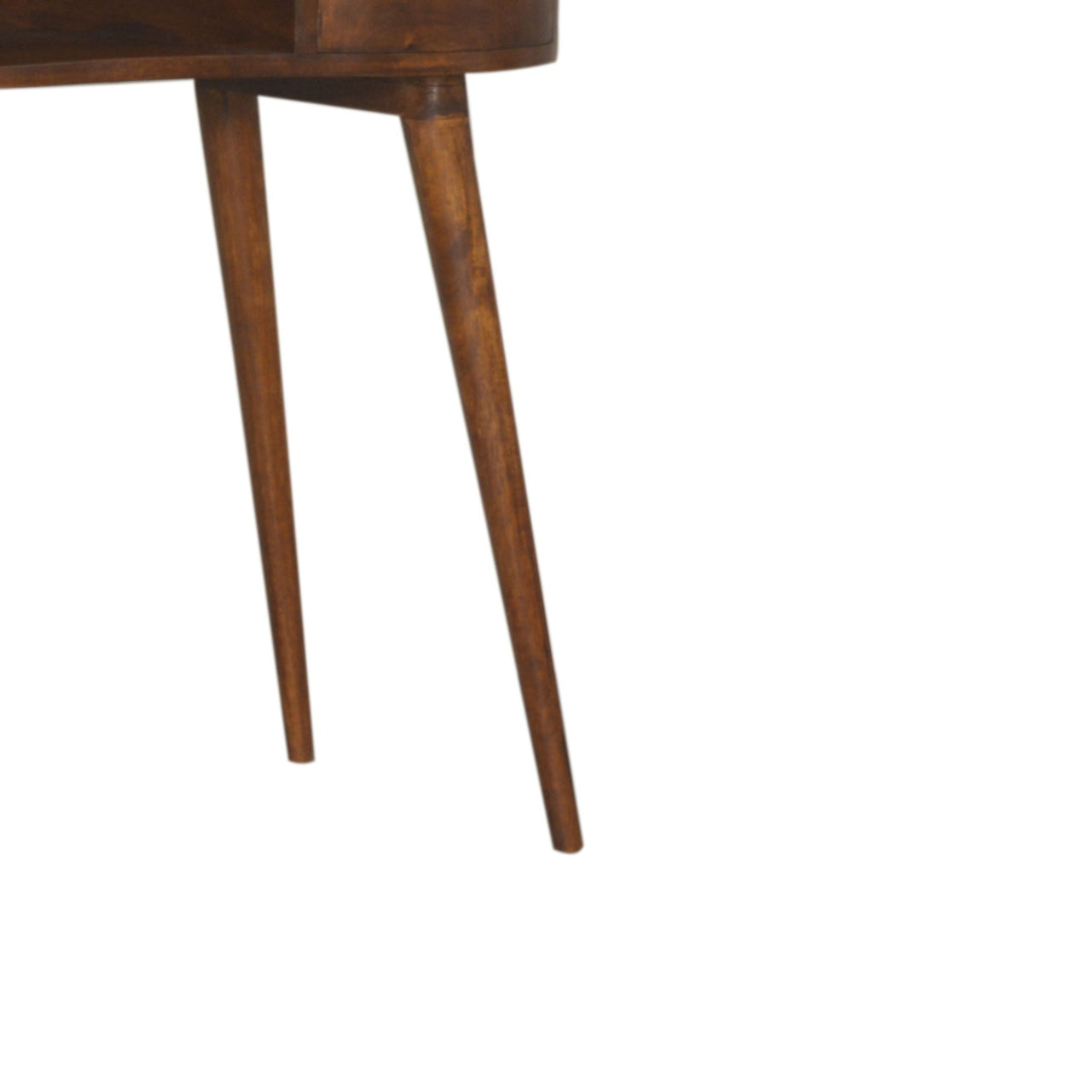 Bureau arrondi en châtaignier