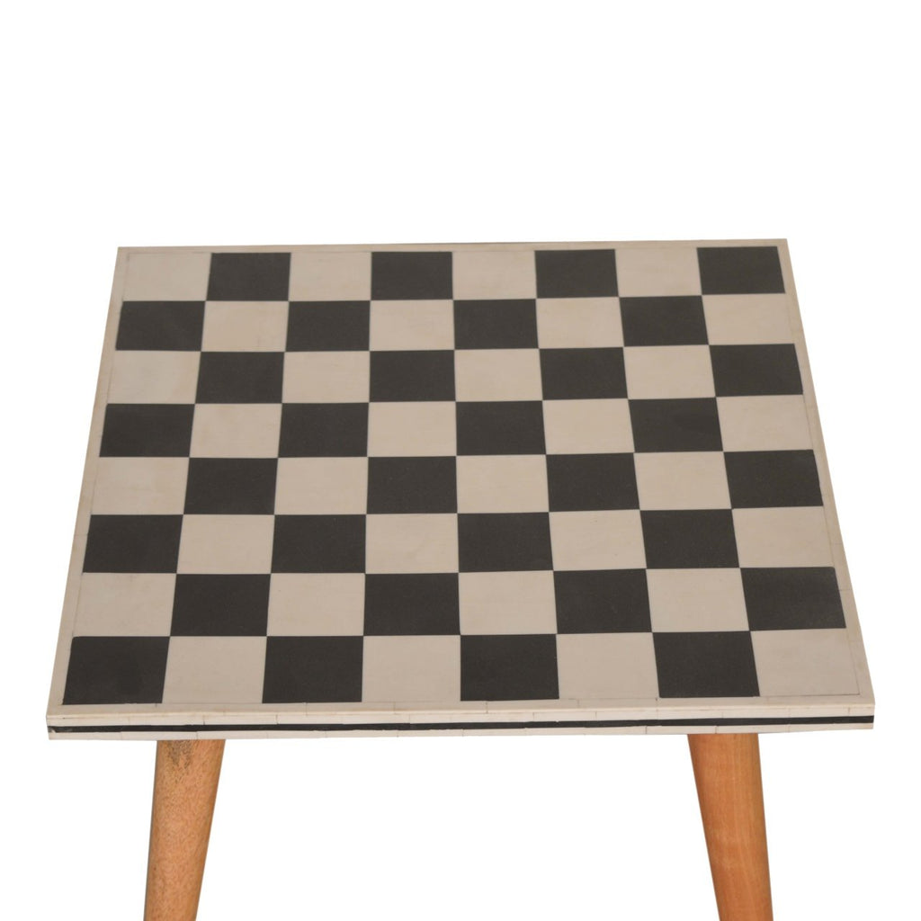 Table d'appoint à carreaux