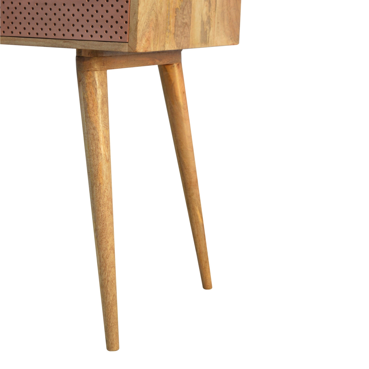 Bureau en cuivre perforé