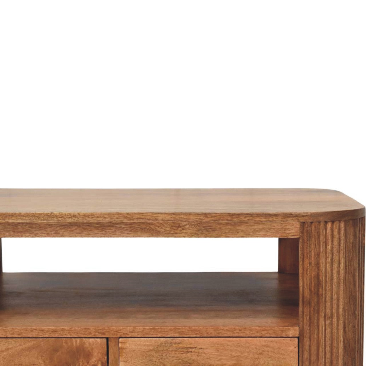 Table basse cannelée en bruyère