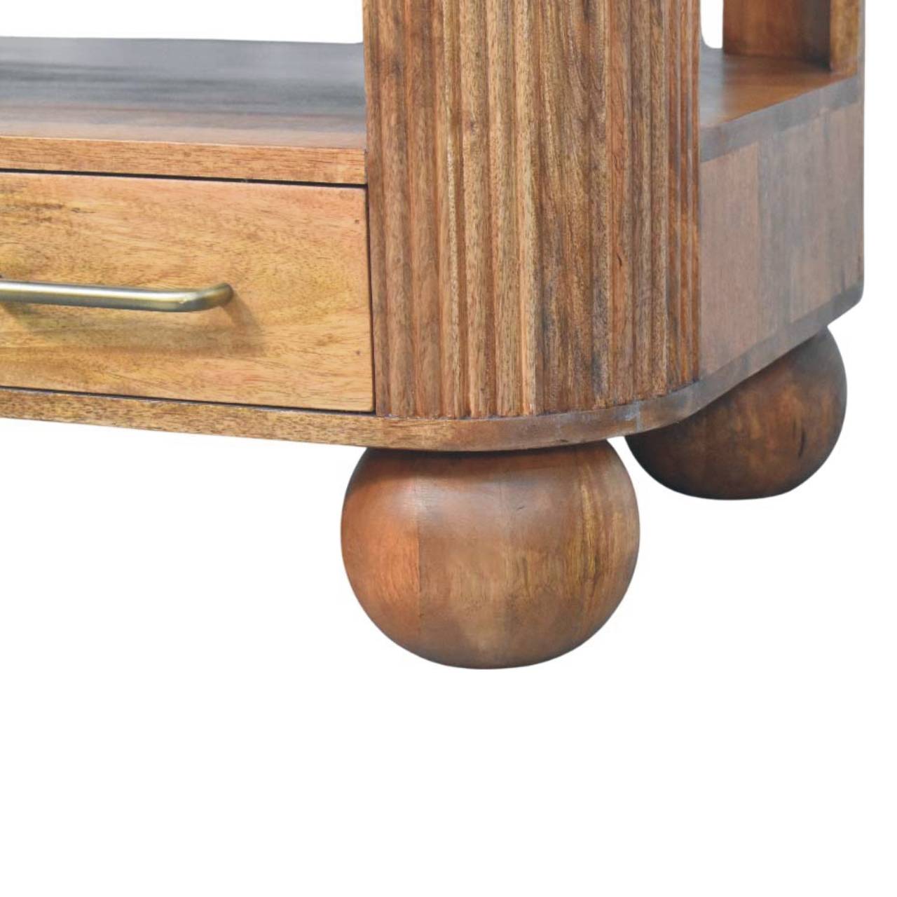 Table basse cannelée en bruyère