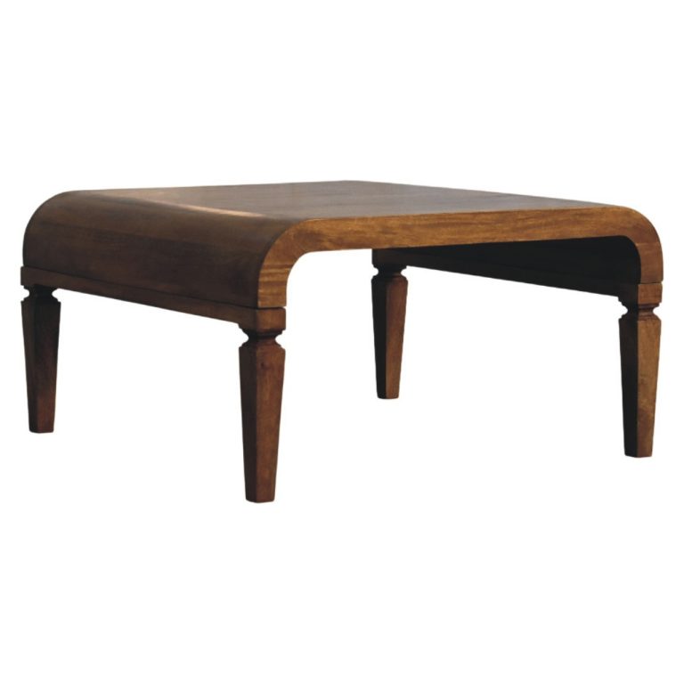 Table basse à cadre incurvé