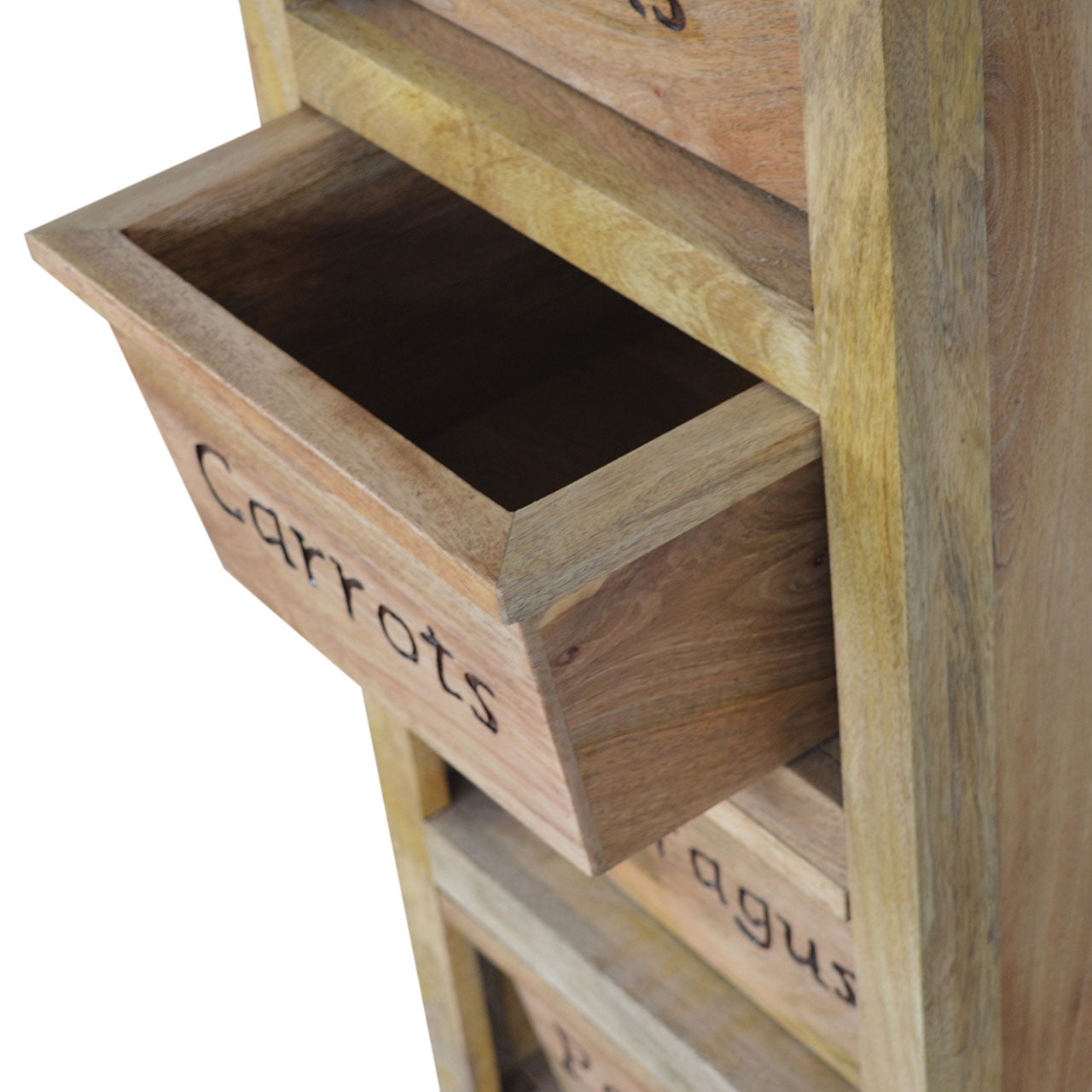 Armoire de cuisine sculptée